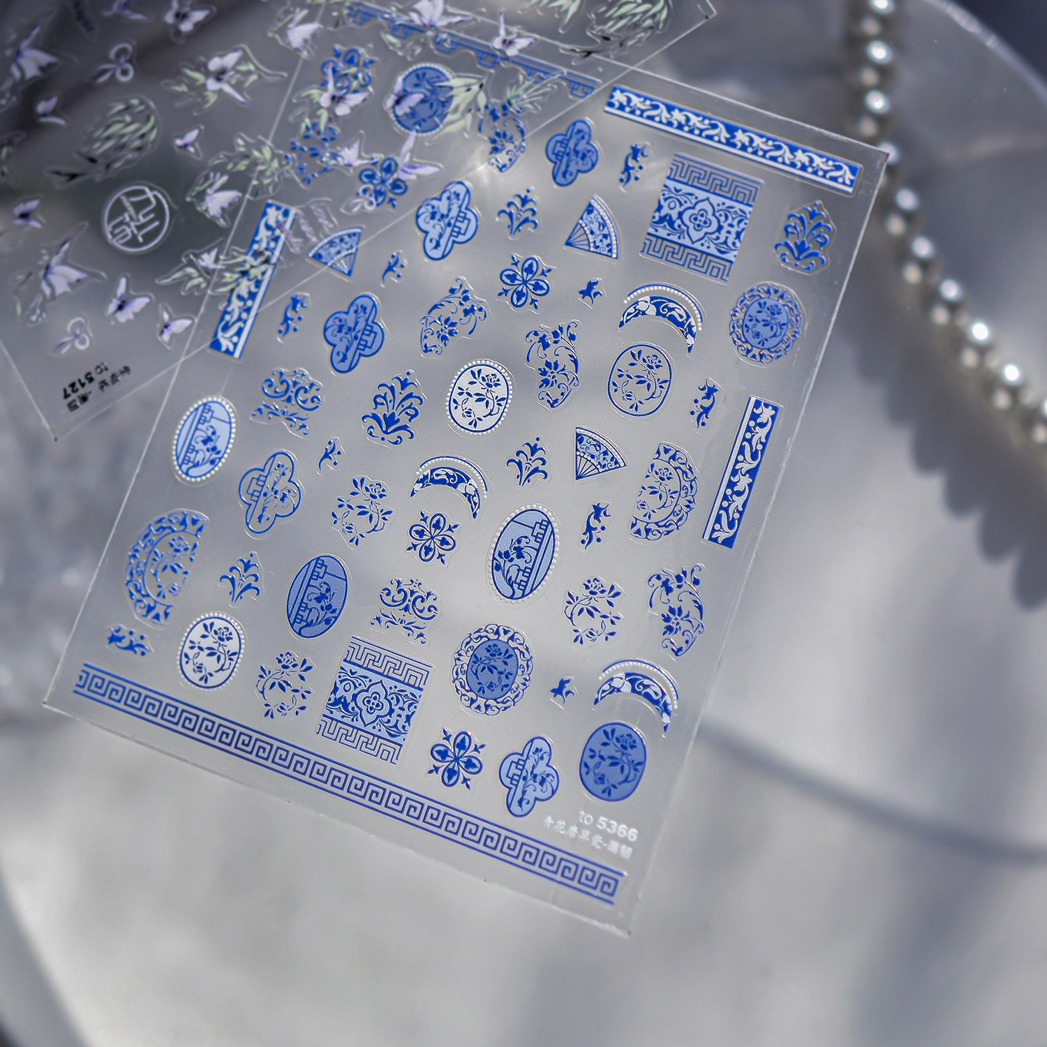 Traceless Blue White Porcelain - Nail Art Van Gogh review and price