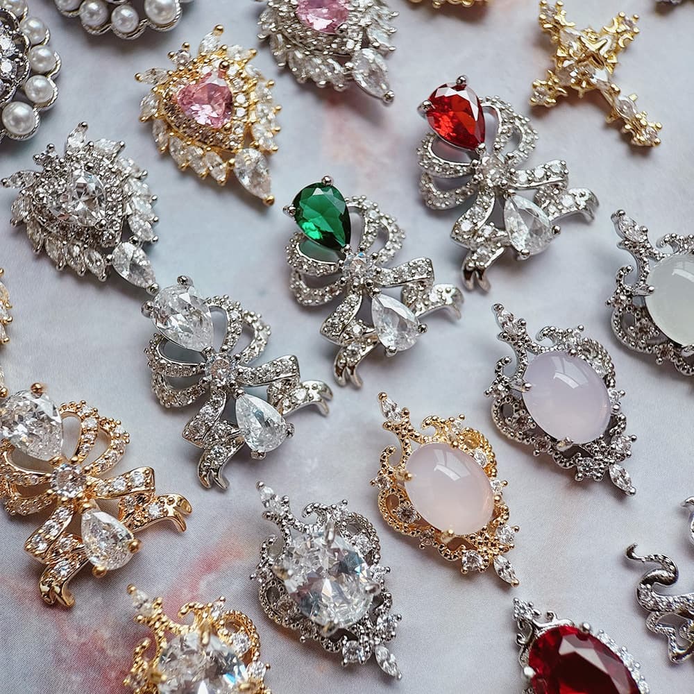 10pcs Luxury Royal Style Crown - Nail Art Queen review and price