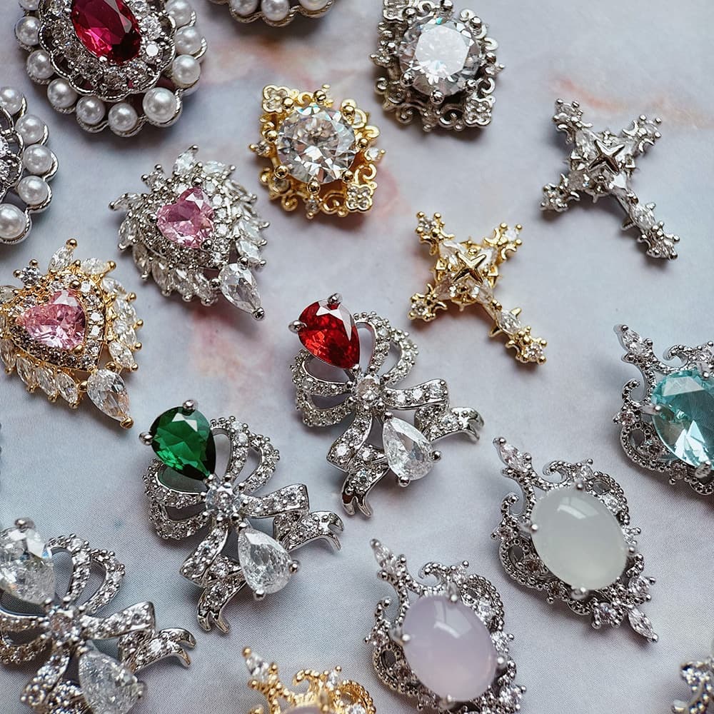 10pcs Luxury Royal Style Crown - Nail Art Queen review and price